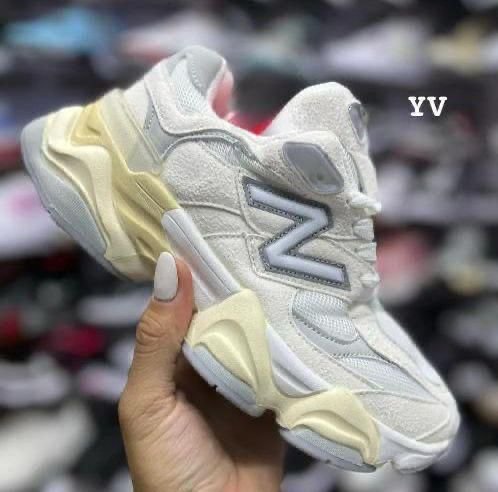 NEW BALACE - Image 4