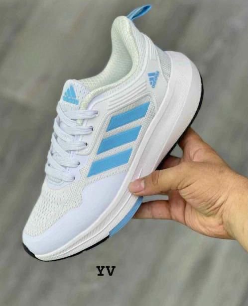 ADIDAS ULTRA BOSS